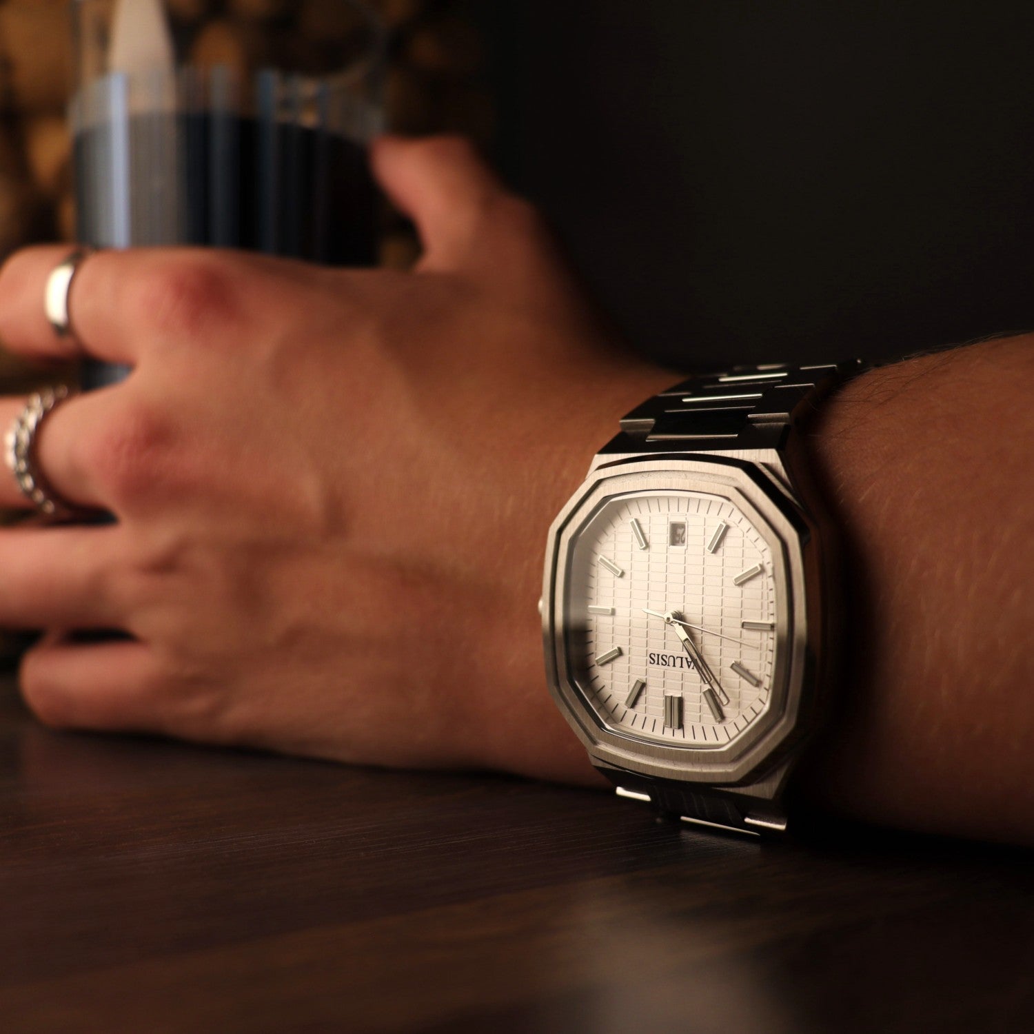 VOLT WHITE - VALUSIS