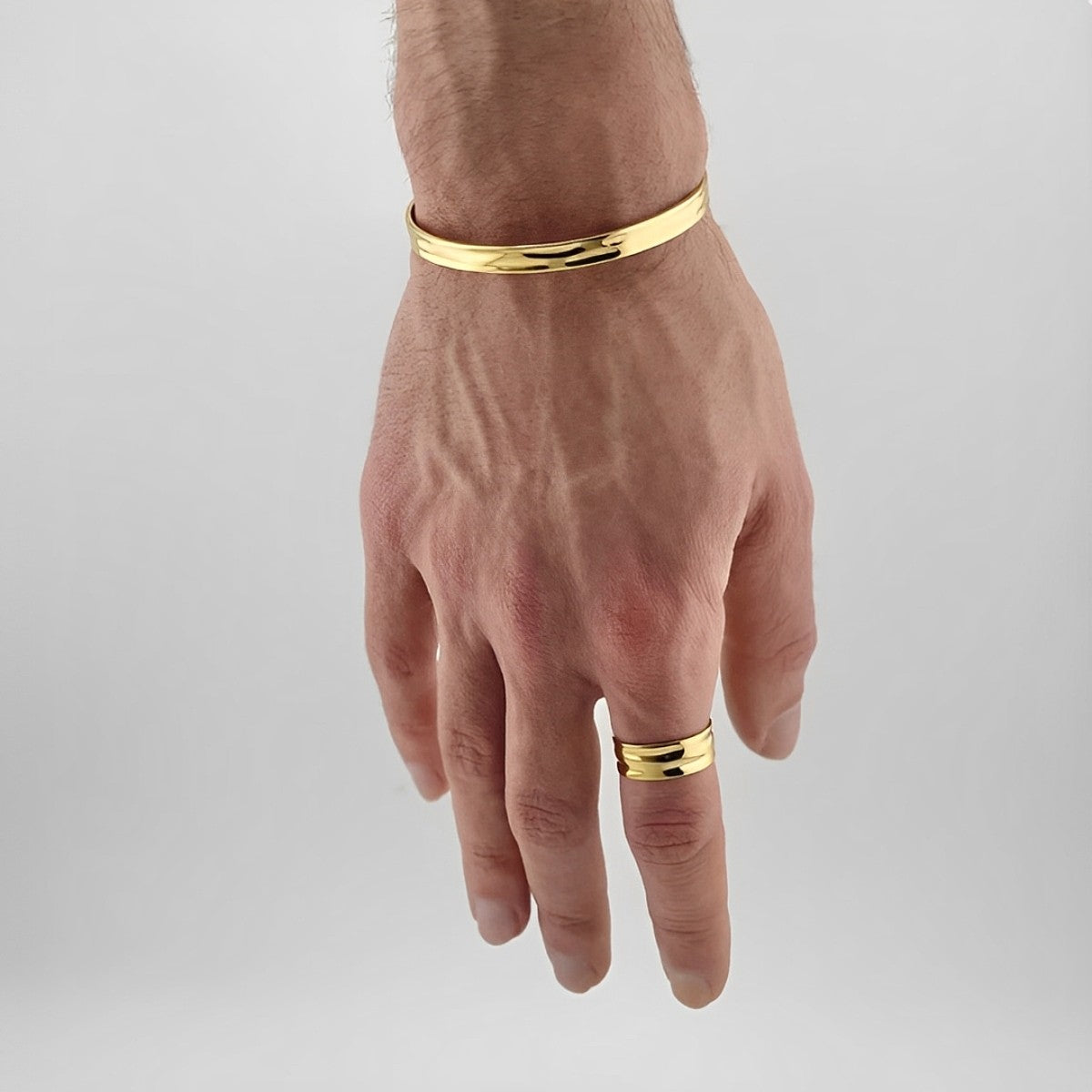 Cuff Bracelet Gold