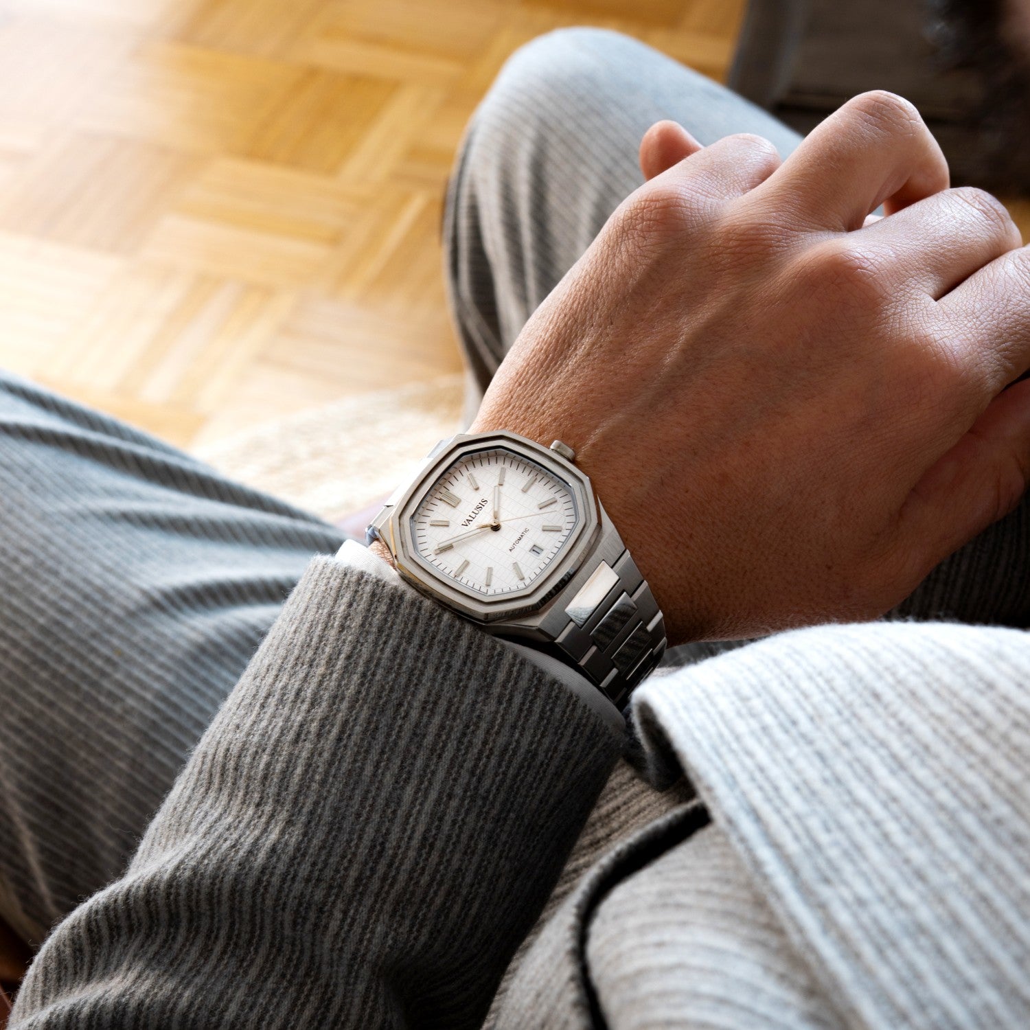 VOLT WHITE AUTOMATIC