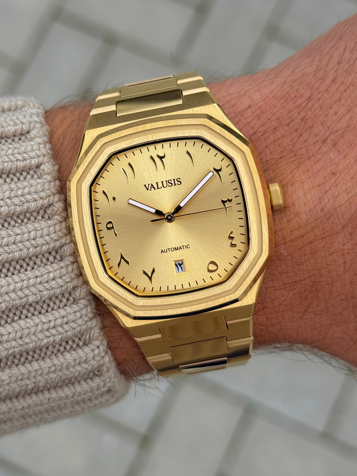 VOLT GOLD ARABIC
