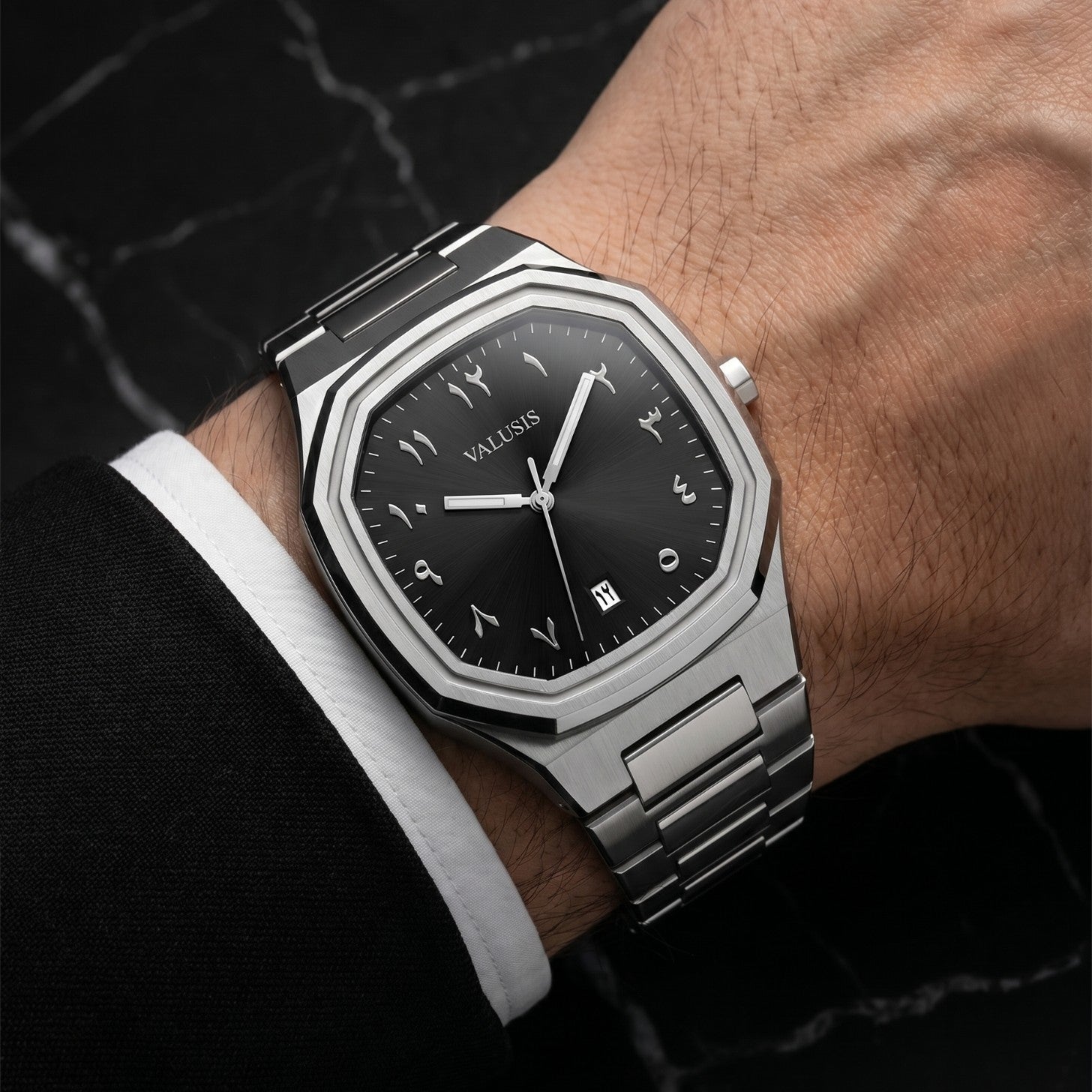 VOLT BLACK ARABIC