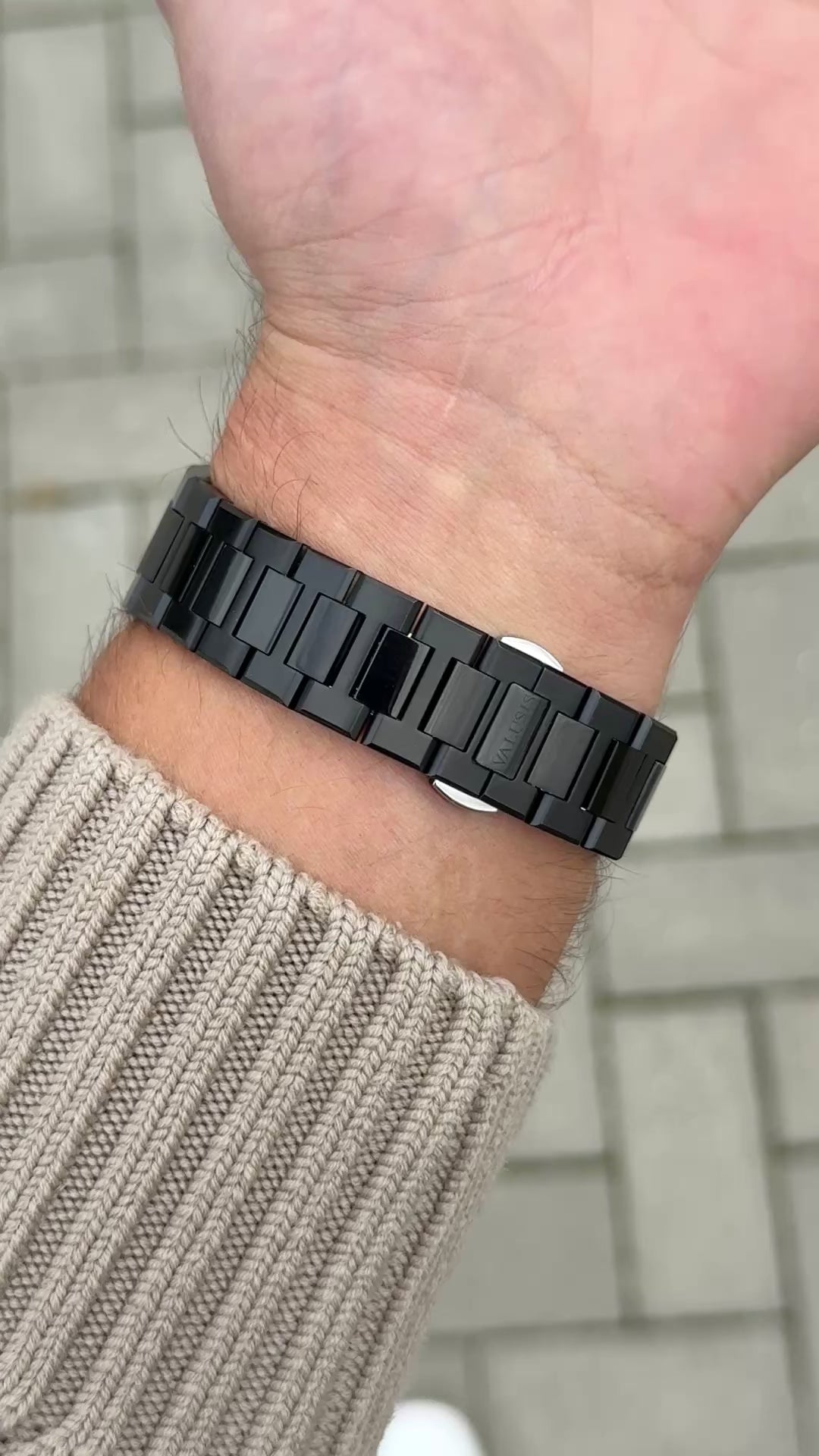 VOLT BLACK SKELETON II